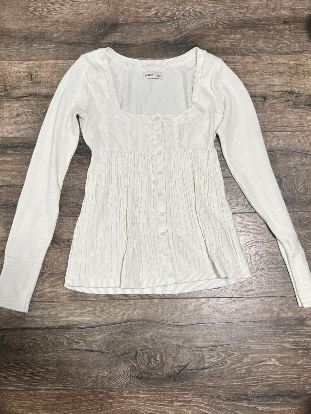 Hollister Cream Cable Button-Front Long Sleeve Top